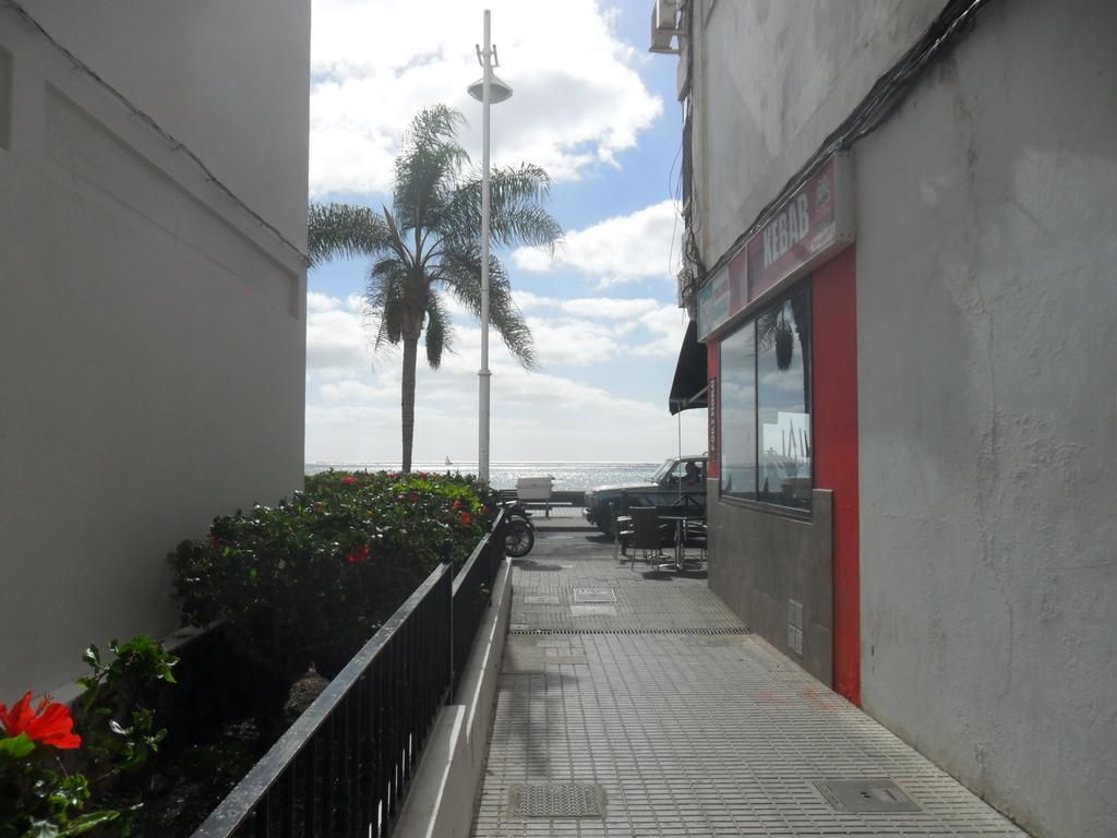 Aguilon Apartment Аресифе Екстериор снимка